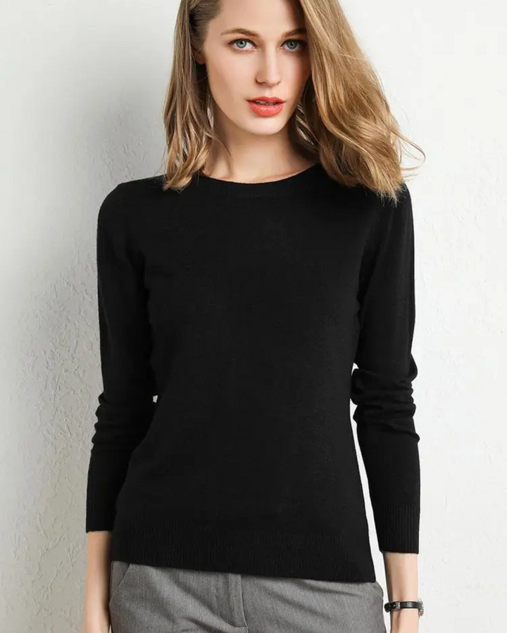 Karen | Minimalistisk finstrikket sweater - komfort og stil til kvinder